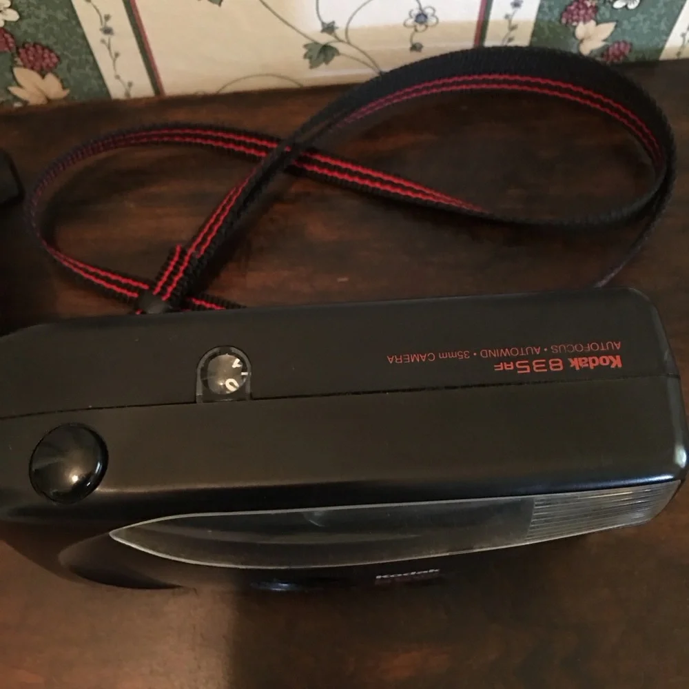 Kodak Black Film Camera Compact Design with Built-in Flash